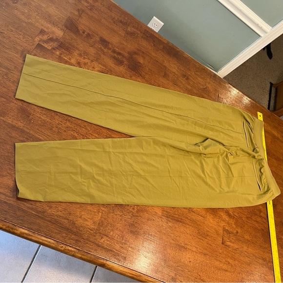 Athleta Women’s Vienna Slim Pant in Olive Mustard yellow green color size 4 - Picture 4 of 9